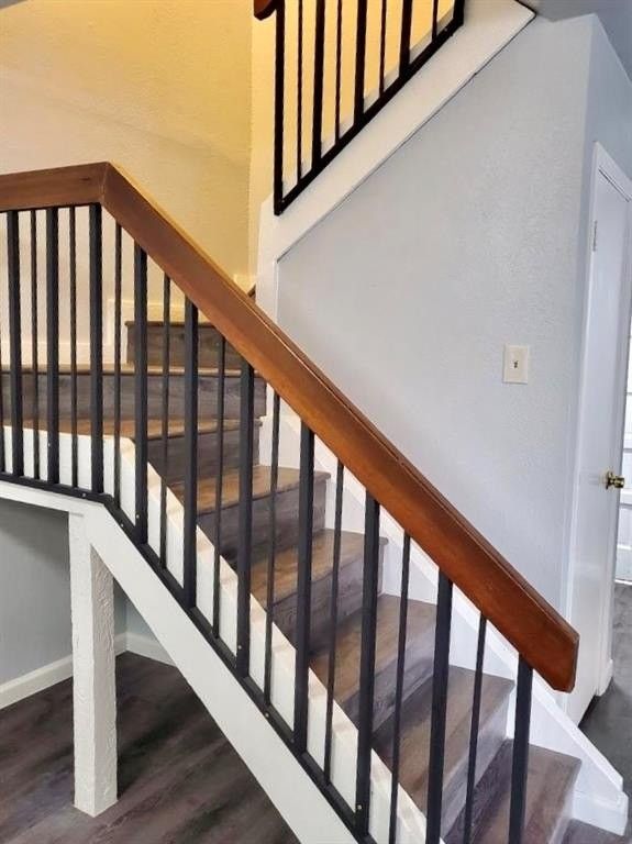 897 Dublin Dr #4 - Photo 4 of 20