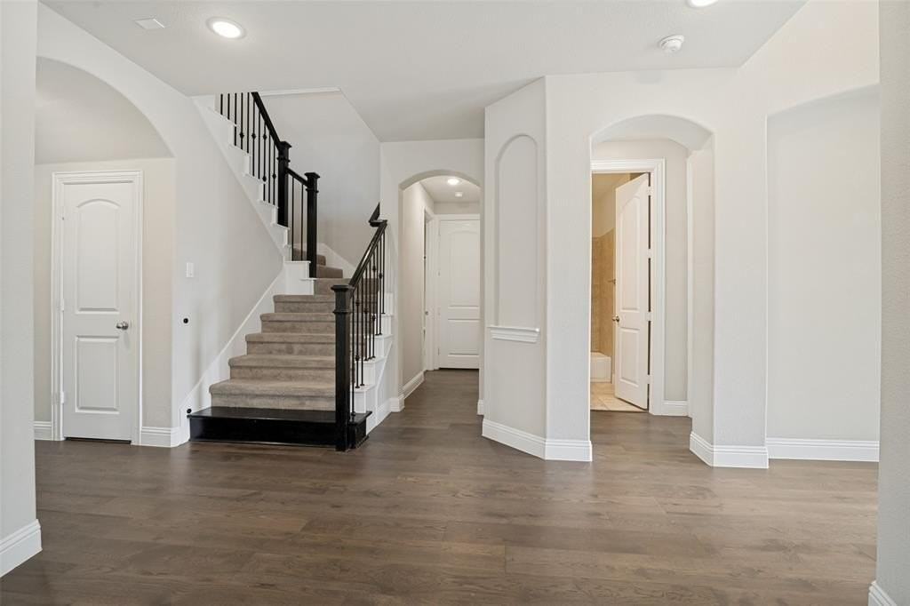 2802 Merlot Cir - Photo 6 of 40