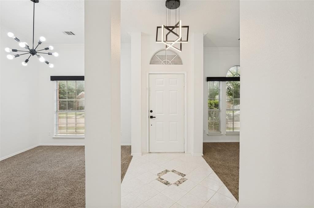 3805 Pine Valley Dr - Photo 2 of 23
