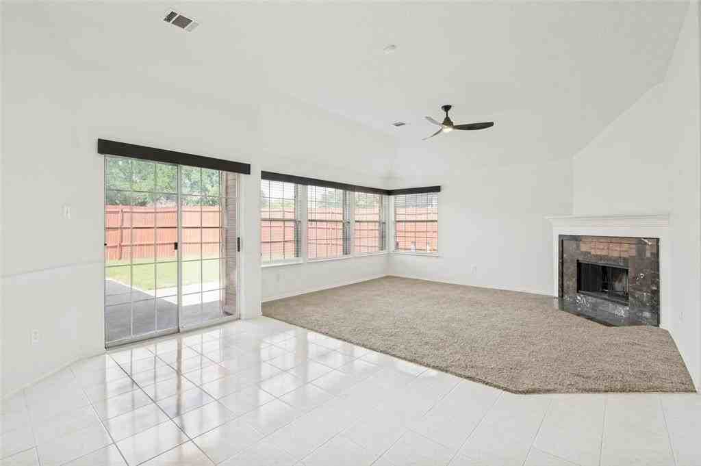 3805 Pine Valley Dr - Photo 6 of 23
