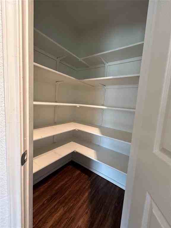 2813 Gilchrist Dr - Photo 4 of 22