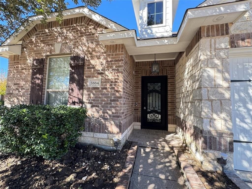 5864 Mount Plymouth Pt - Photo 3 of 29