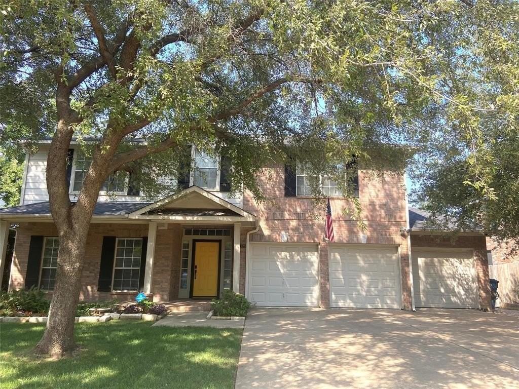 2125 Columbia Dr - Photo 2 of 23