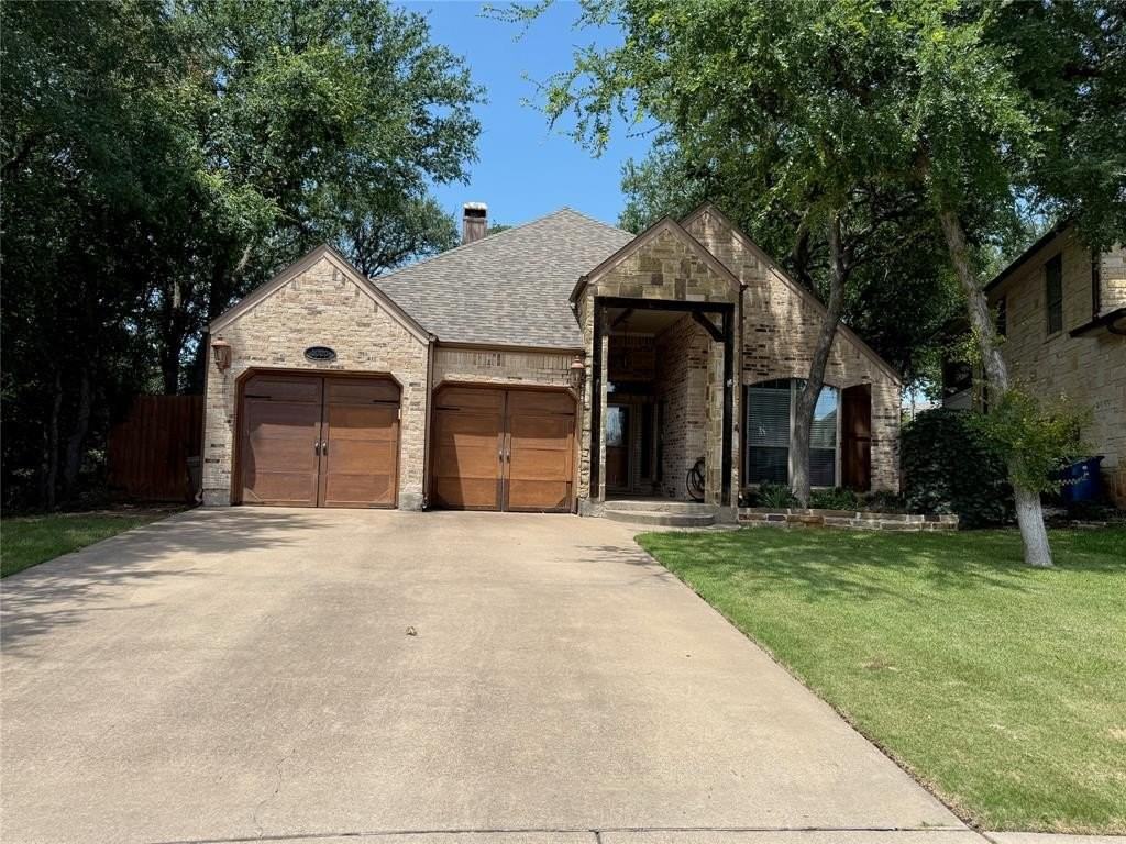 1323 Preston Trail Ct - Photo 2 of 22
