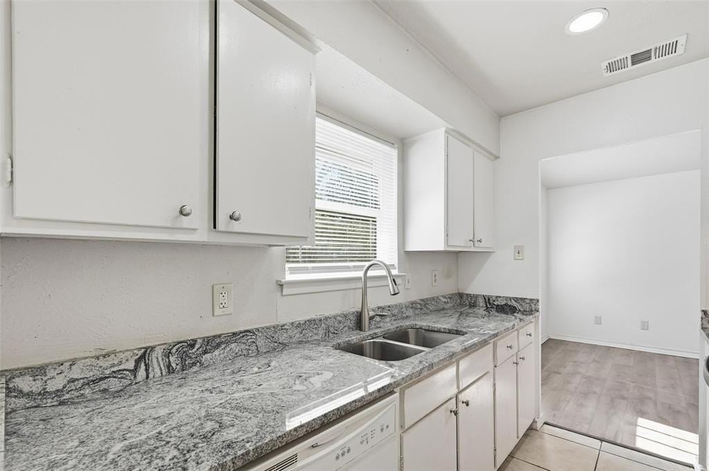 1812 Frances Dr #1810 - Photo 3 of 19