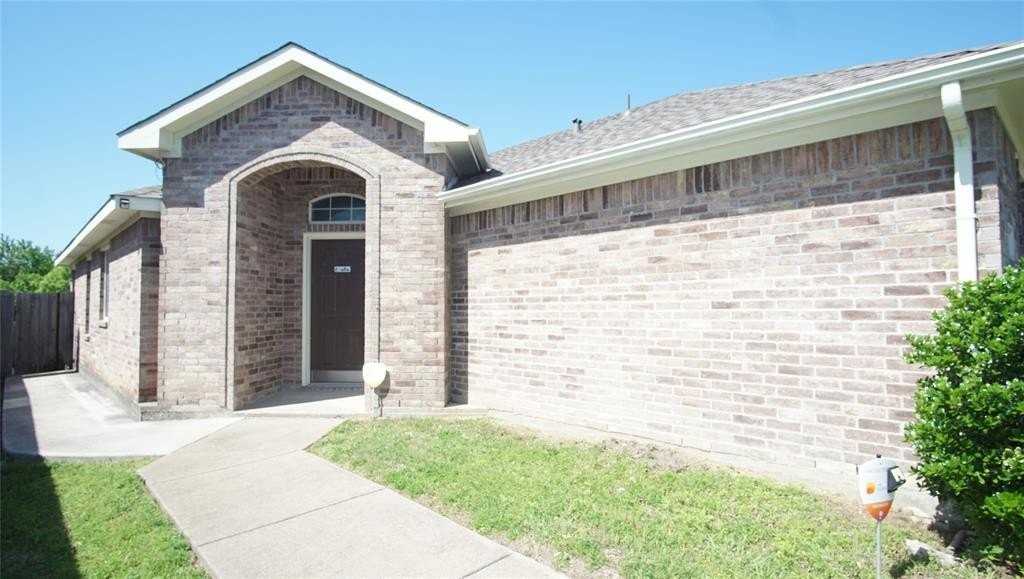 926 Timber Oaks Ln - Photo 2 of 15