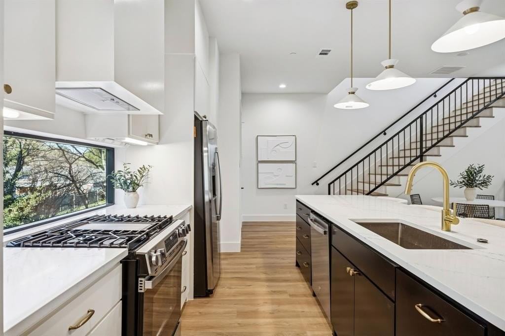 2147 Mail Ave #105 - Photo 4 of 16