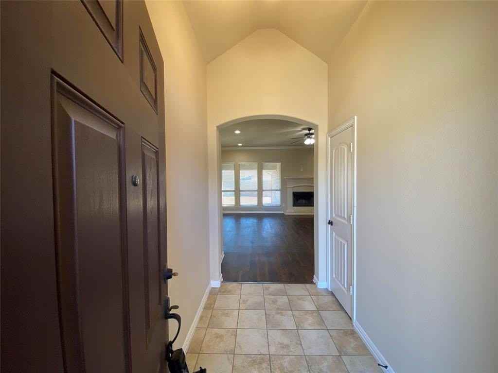 7504 Innisbrook Ln - Photo 6 of 27