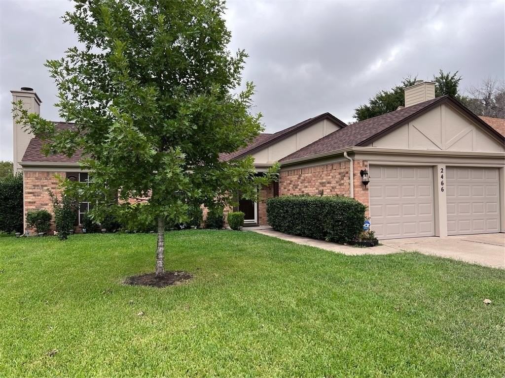 2466 Channing Dr - Photo 2 of 25