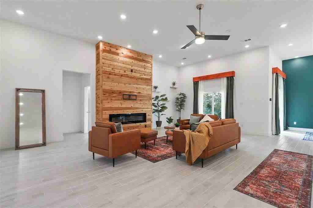 4013 Legend Trl - Photo 6 of 33