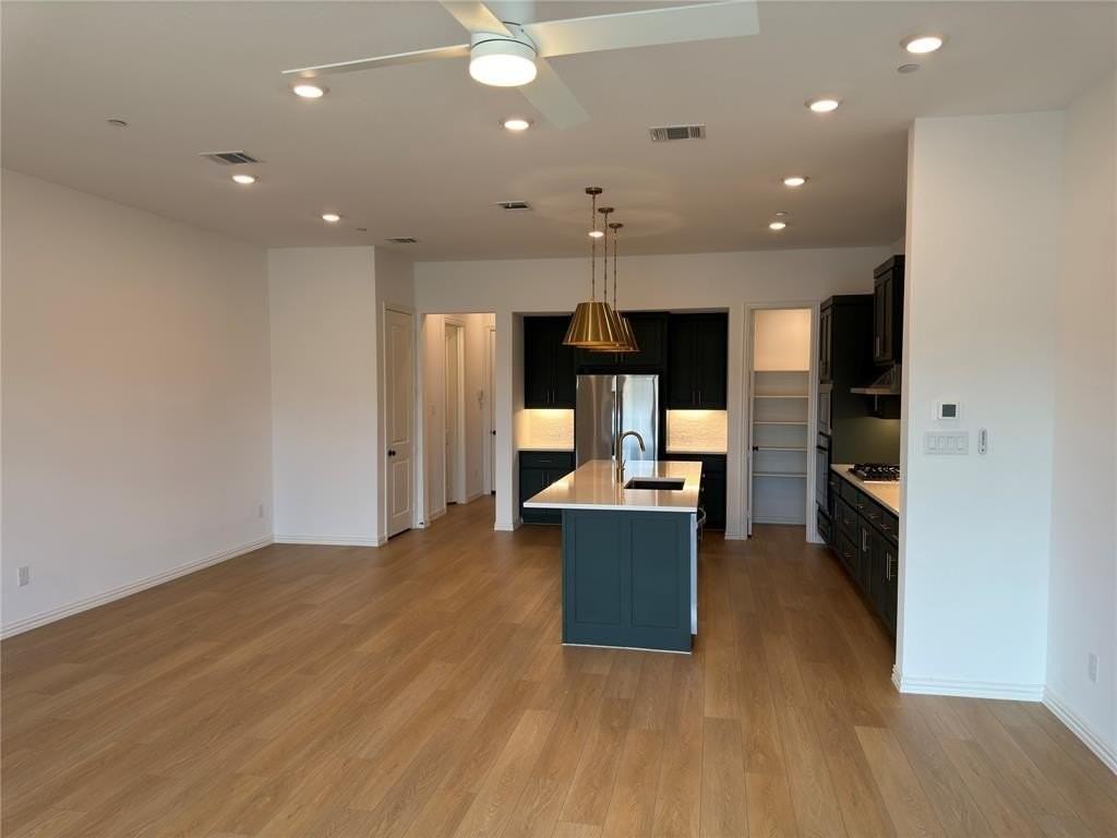 1278 Daybreak Dr - Photo 5 of 40