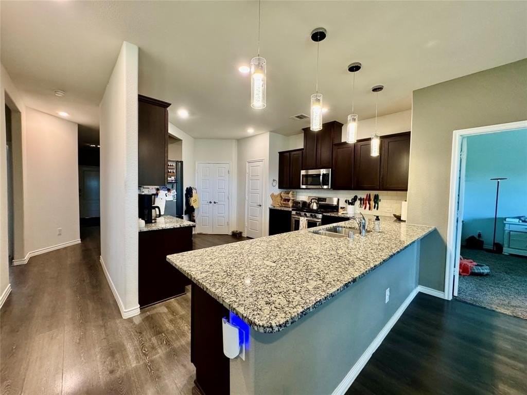 2369 Rosaline Dr - Photo 4 of 19