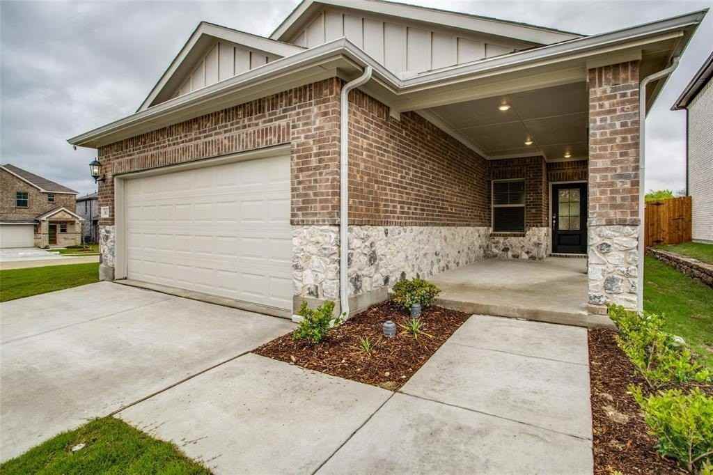 612 Mckenna Dr - Photo 5 of 15