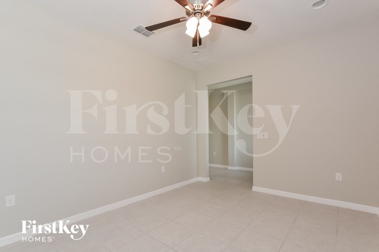 3336 Wolf Run Rd - Photo 2 of 16
