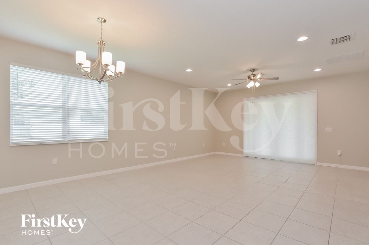 3336 Wolf Run Rd - Photo 3 of 16