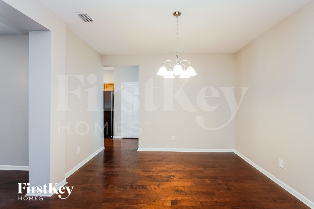 2061 Marsh Hawk Dr - Photo 5 of 19