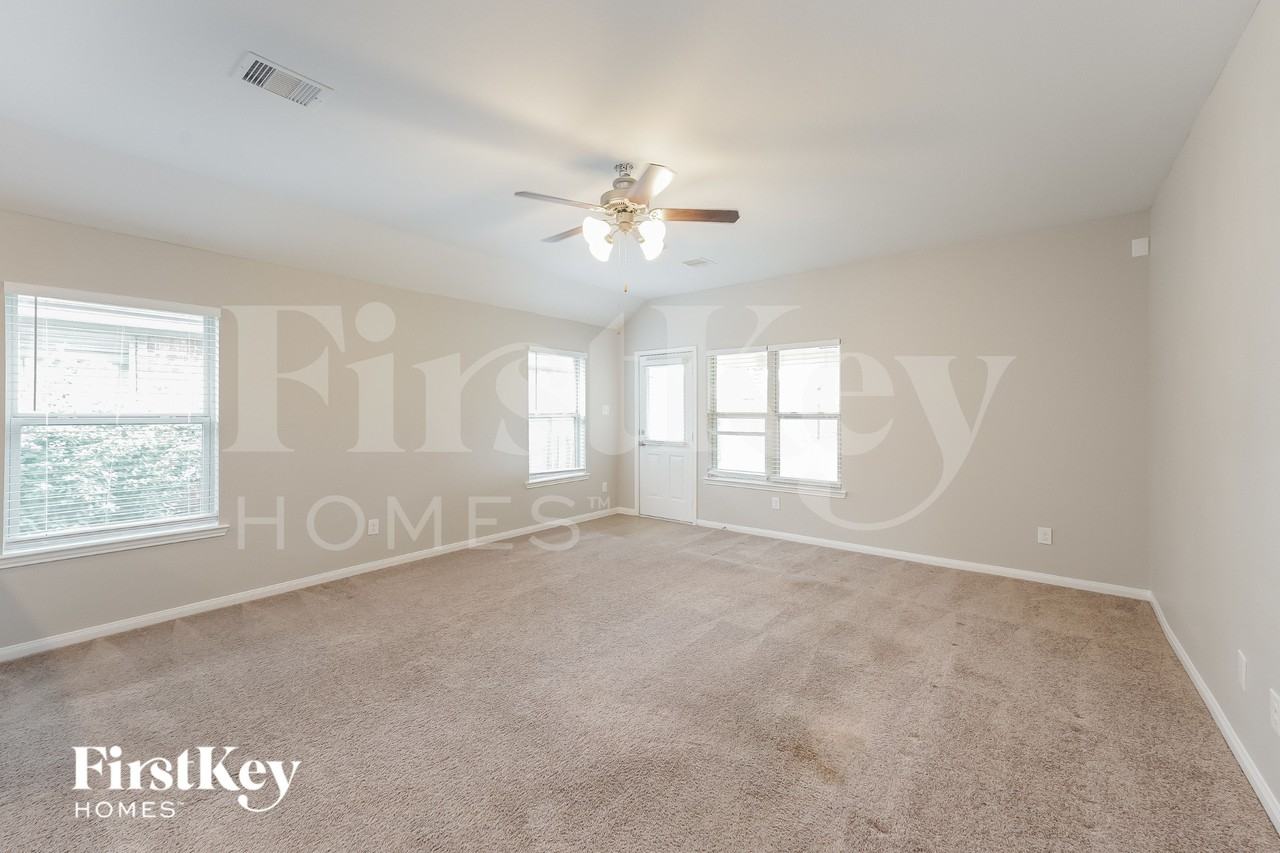 134 Piney Pathway - Photo 6 of 18