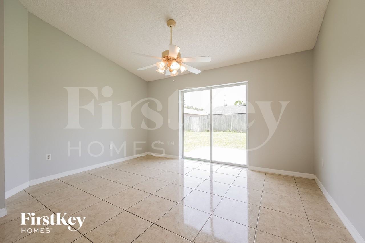 827 Massy Ct - Photo 6 of 19