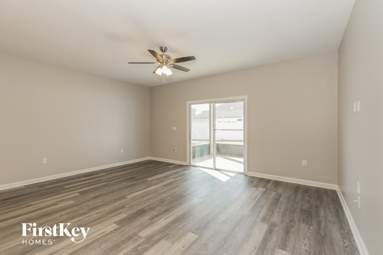 15717 Spotted Saddle Cir - Photo 2 of 15