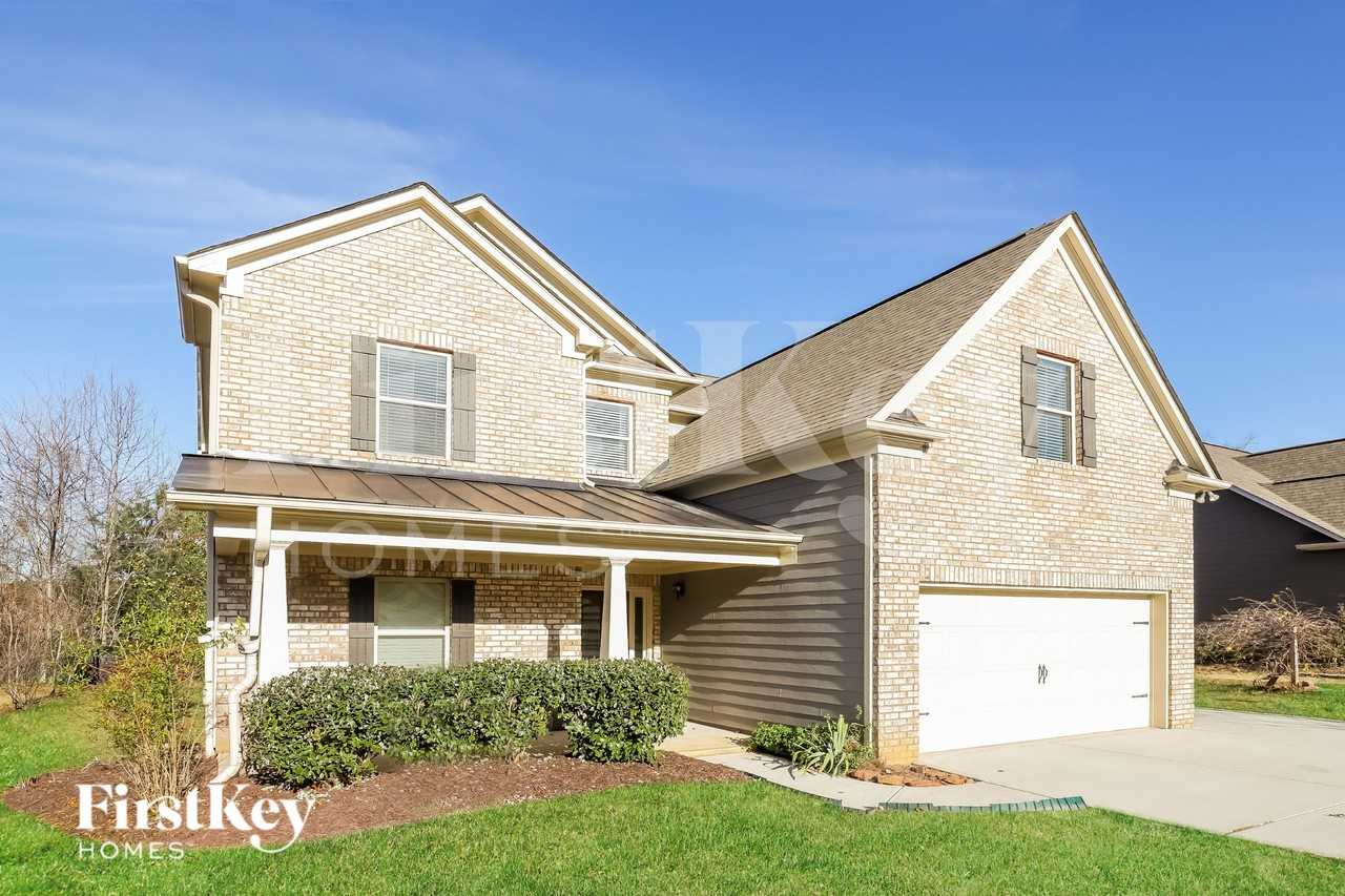 4351 Highland Gate Pkwy - Photo 2 of 18