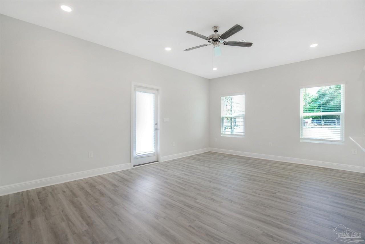 7104 Cedar Grove Way - Photo 2 of 18