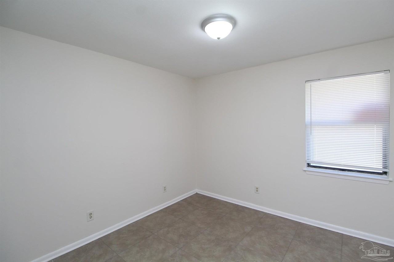 5207 Charbar Dr #B - Photo 6 of 16