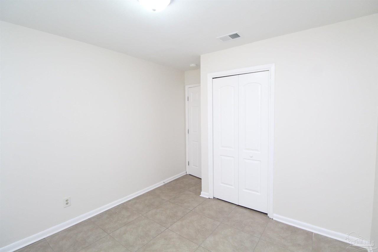 5207 Charbar Dr #B - Photo 7 of 16