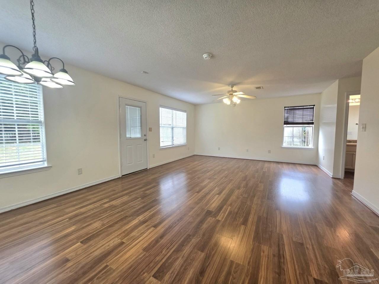 6379 Mers Ln - Photo 3 of 21