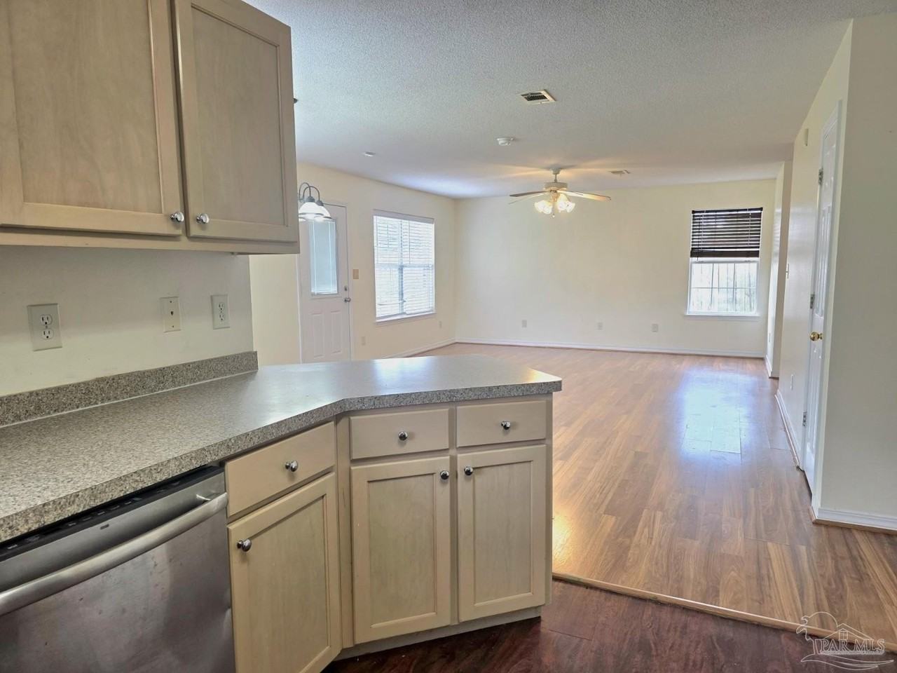 6379 Mers Ln - Photo 6 of 21
