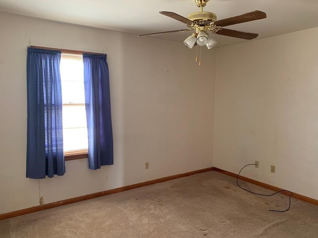 2301 41st St - Photo 5 of 8