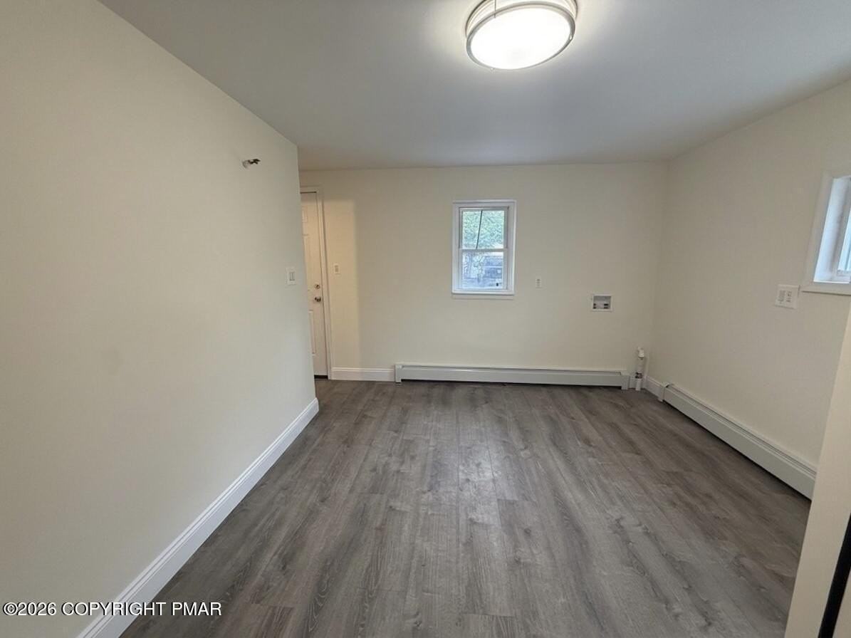 728 Ann St #728 - Photo 5 of 15