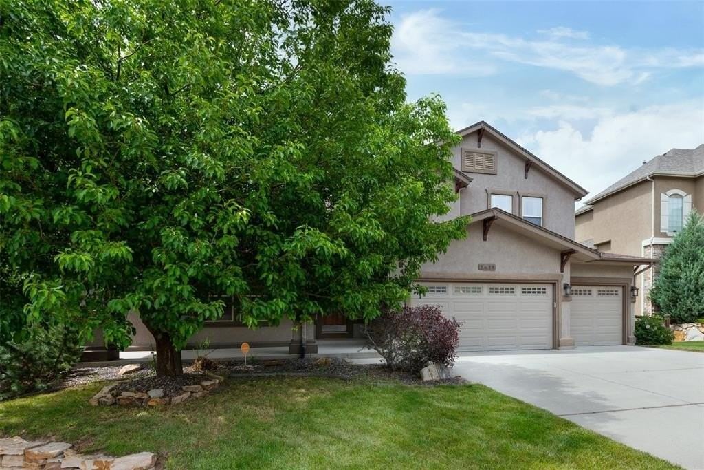1411 Fieldwood Ct - Photo 3 of 50