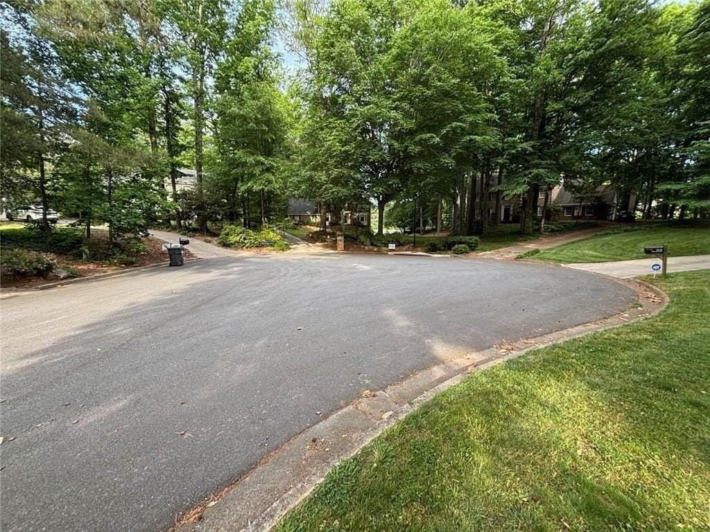 4533 Middlebury Ct - Photo 4 of 4