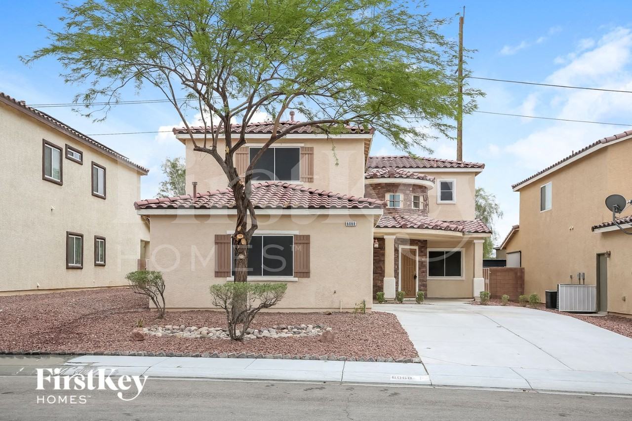 6068 Puesta Del Sol St