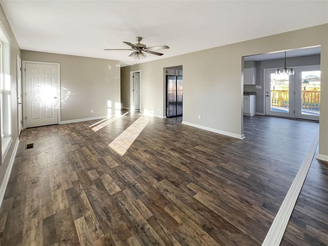 1248 Derek Dr - Photo 6 of 31