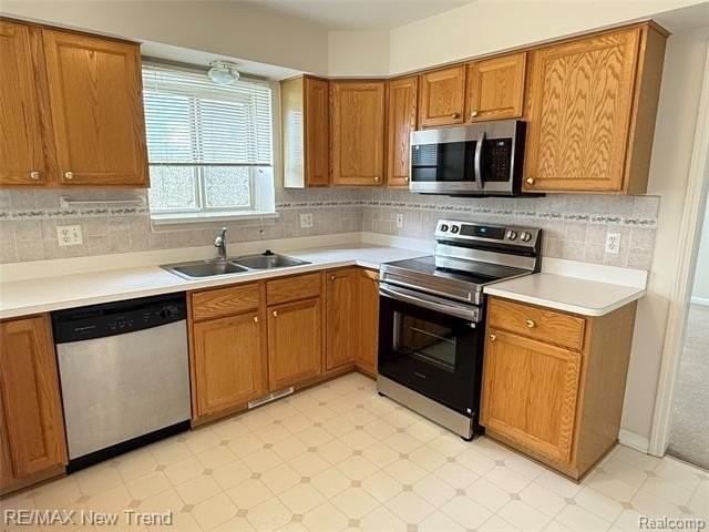 2399 Marquis Ct - Photo 6 of 26