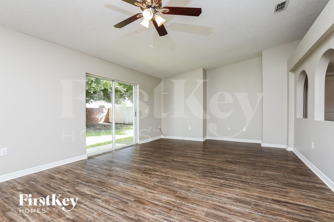 2539 Quail Park Ter - Photo 3 of 16