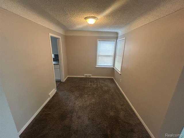 1150 Magnolia Dr - Photo 7 of 18
