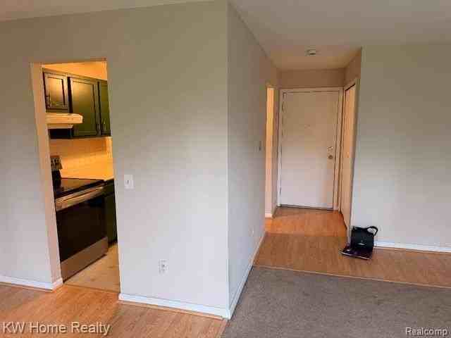 32005 W 12 Mile Rd #204 - Photo 5 of 13