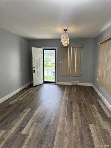 451 W George Ave - Photo 4 of 11