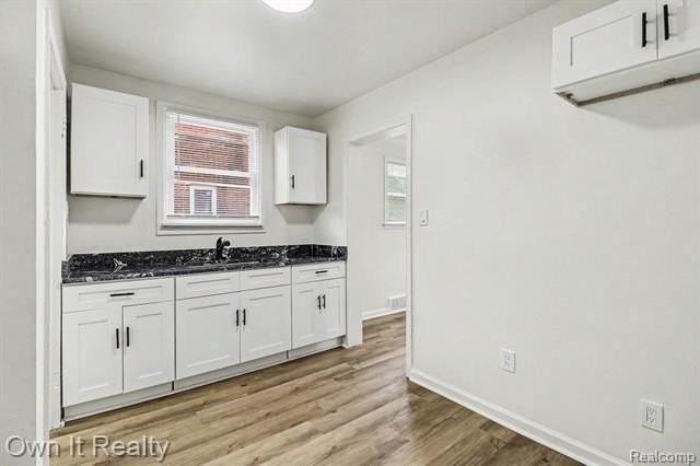 11276 Somerset Ave - Photo 7 of 18