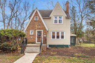 5 Wenonah Dr - Photo 1 of 1
