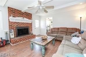 1021 Wynngate Dr - Photo 3 of 45