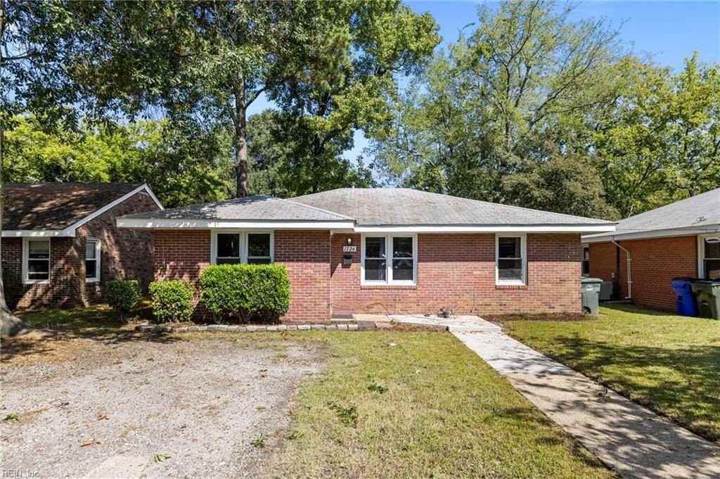 1724 48th St - Photo 2 of 50