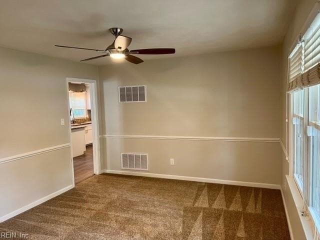 828 Moffat Ln - Photo 4 of 28