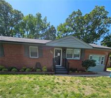 featured image of 904 Rudee Ave