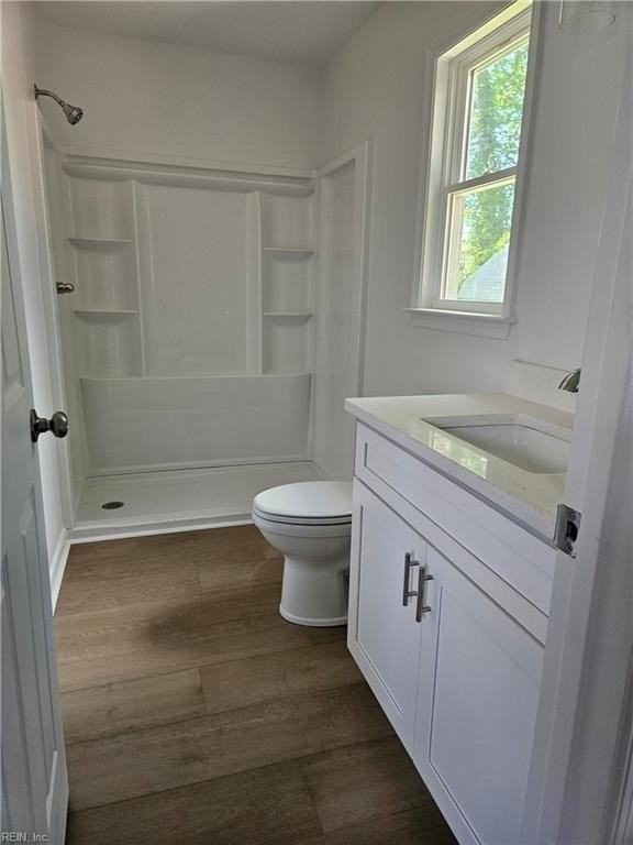 904 Rudee Ave - Photo 4 of 15