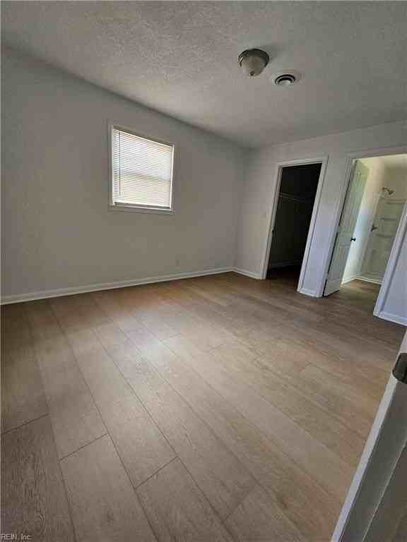 904 Rudee Ave - Photo 7 of 15