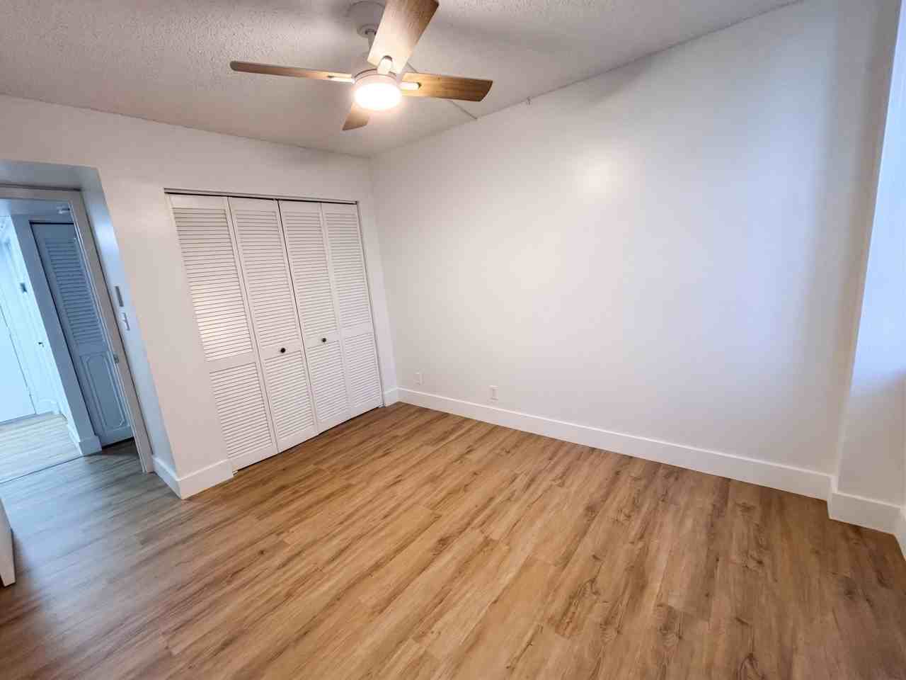 2741 Taft St #403 - Photo 6 of 18