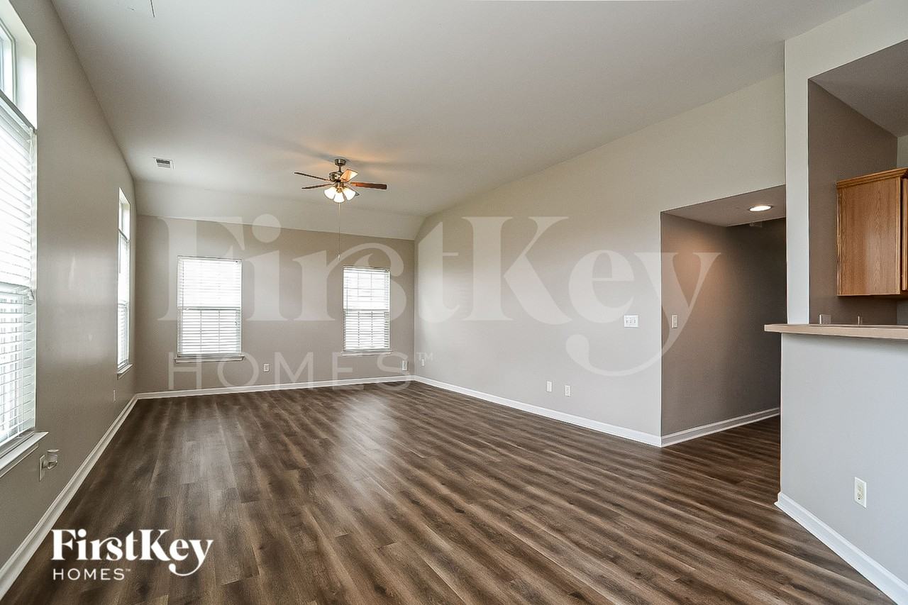 2589 Cypress Oak Ln - Photo 2 of 19
